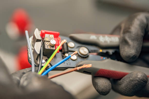 Best Local Electrician Companies  in Springfield, MO